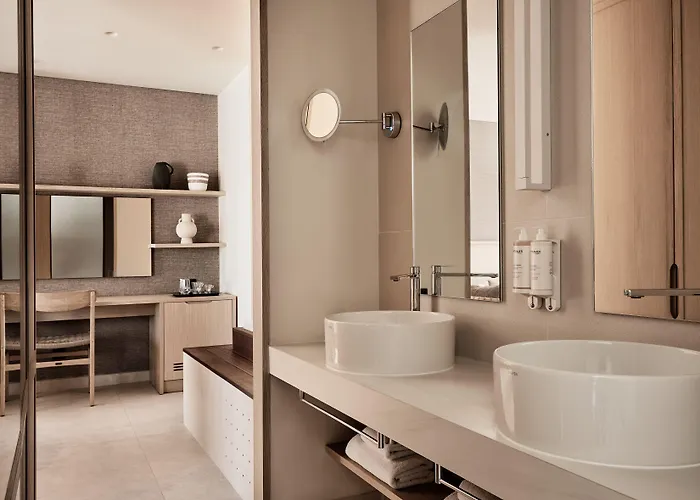 Meravia Leonardo Limited Edition - Adults Only